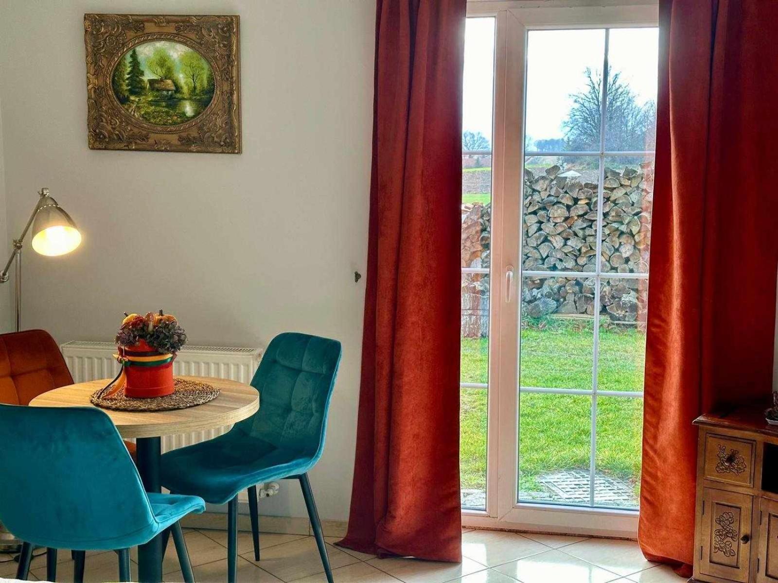 Forteca, Pokoje Goscinne Nad Stawem Dzierzoniow Bagian luar foto